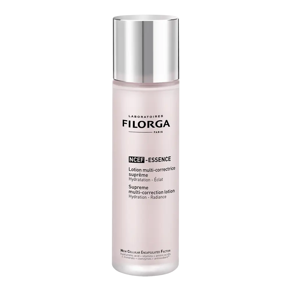 Frasco rosa-claro Filorga NCEF-ESSENCE, loção multicorretora de 150 ml, com tampa prateada.