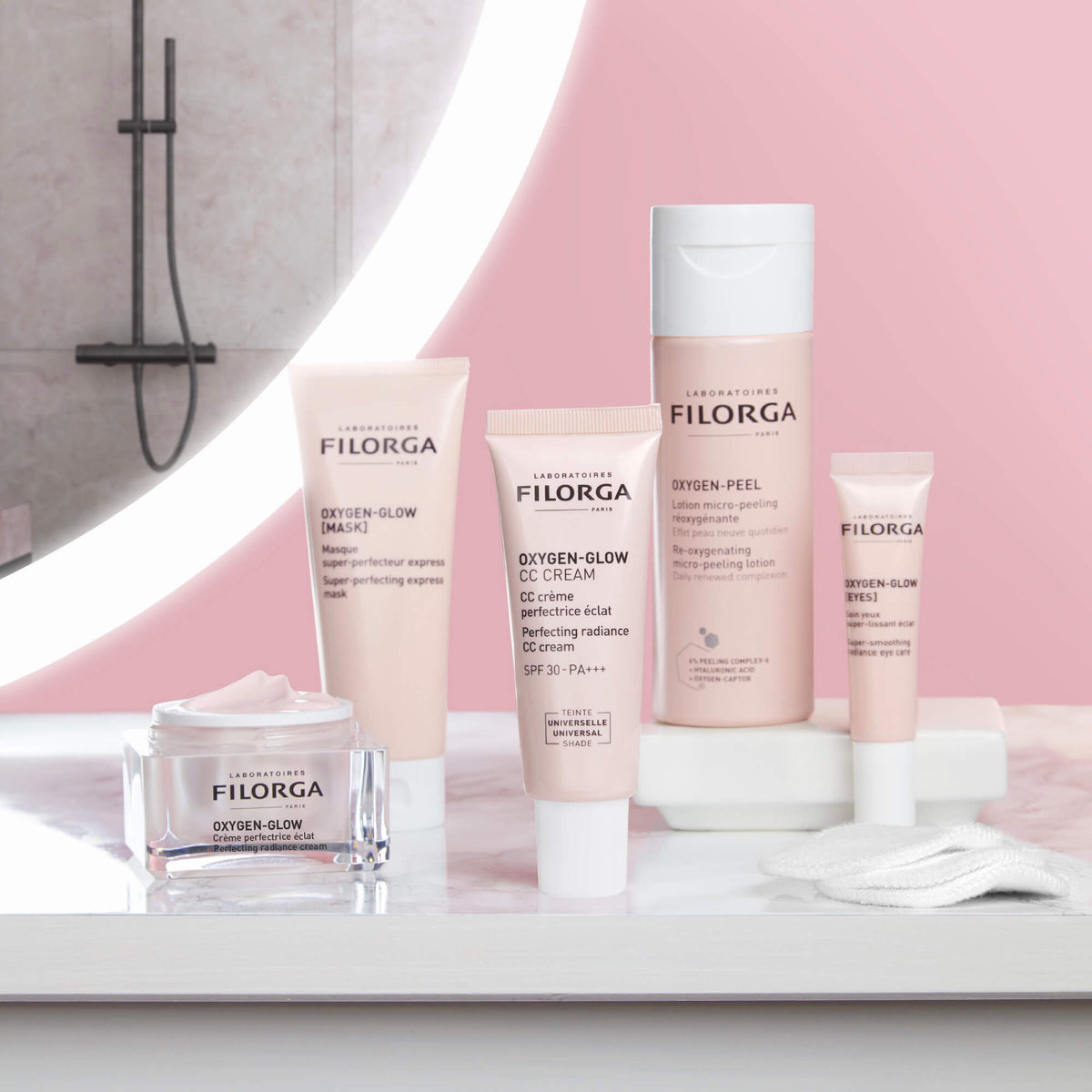 Filorga Oxygen-Glow creme super-aperfeiçoador iluminador 50 ml em boião transparente com tampa branca.