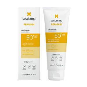 SESDERMA Repaskin Fotoprotetor Corporal Fluído Ligeiro SPF50  200ml