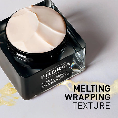 Frasco preto e transparente Filorga Global-Repair Advanced Cream, creme facial de 50 ml.