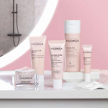 Filorga Oxygen-Glow creme super-aperfeiçoador iluminador 50 ml em boião transparente com tampa branca.